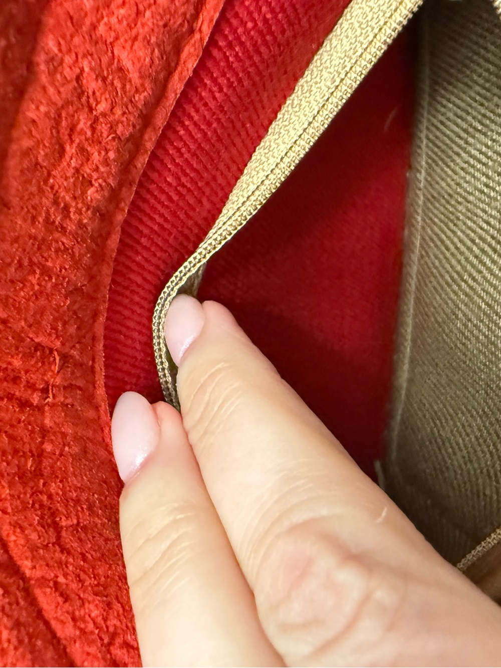 Dooney & Bourke Red Pebbled Leather Satchel Trio with Tan Trim - Picture 5 of 13